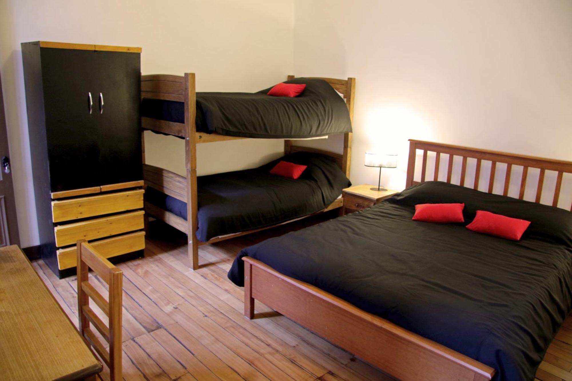 Hostal Irreal Santiago Kültér fotó